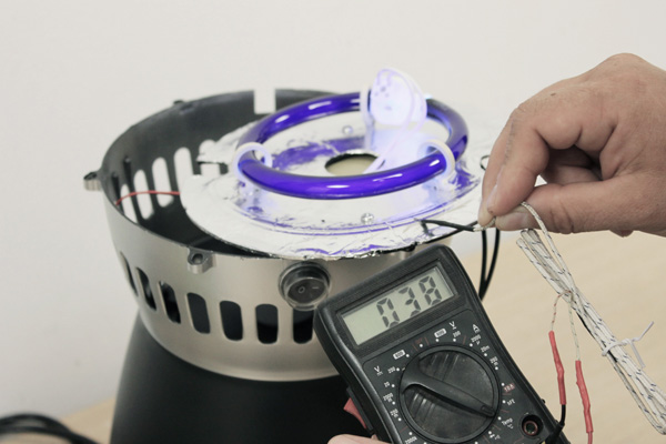 Уничтожитель комаров  SITITEK MT-1500 имитирует тепло живого тела